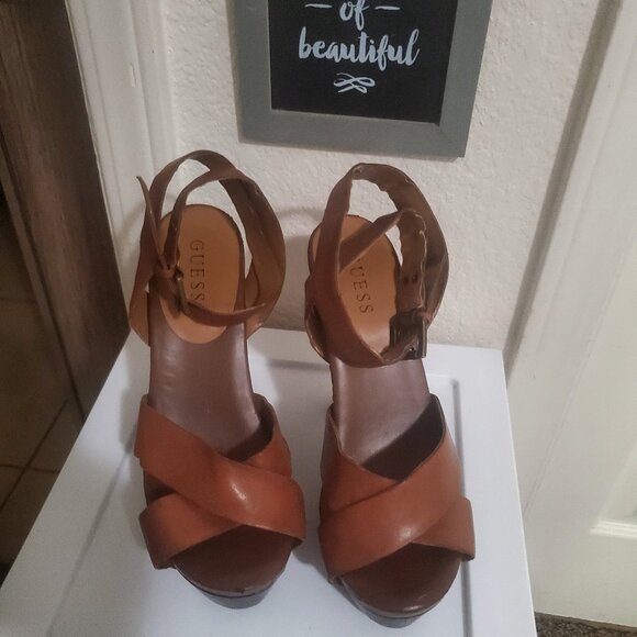 Guess Marciano Brown Platform Leather Studded Sandal Heel - Picture 3 of 6